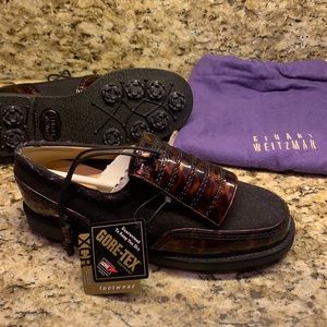 Stuart Weitzman 6.5 Tortoise Golf Shoes.